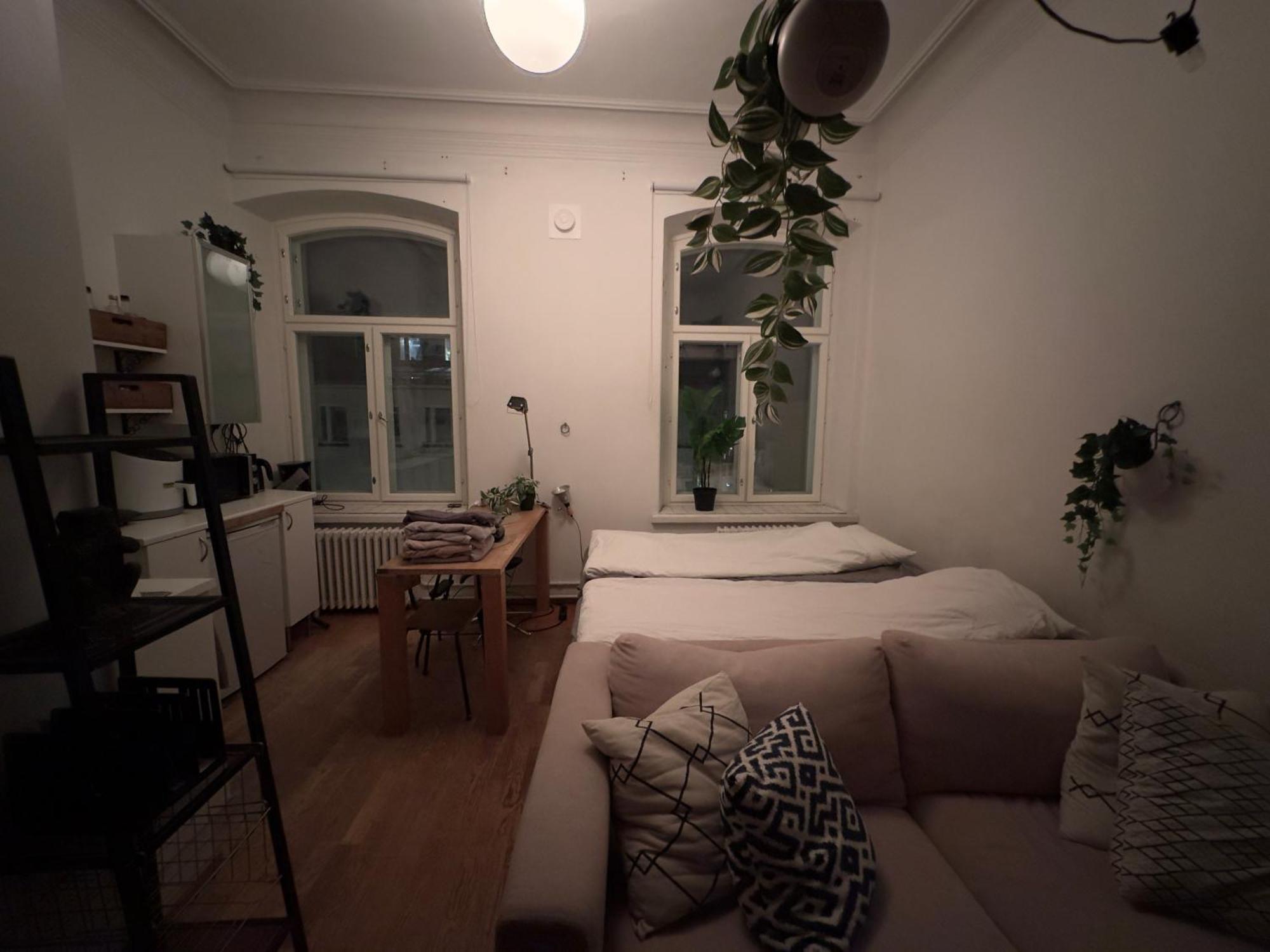 Apartamento Uniikki, Kodikas Ja Supermukava Huoneisto Ydinkeskustassa! Helsinki Exterior foto